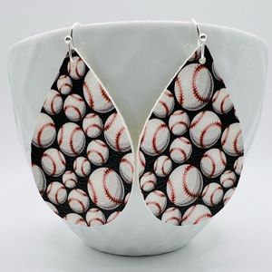 ⚾️🧢Baseball teardrop earrings, nickel free, lightweight, vegan, handmade